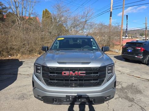 Used 2025 GMC Sierra 1500 Elevation image 9