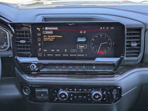 Used 2024 GMC Sierra 1500 Elevation w/ Preferred Package image 18