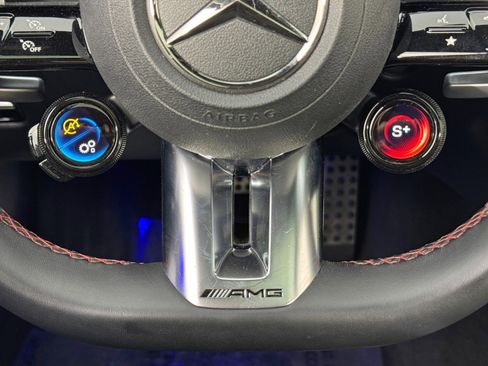 Used 2023 Mercedes-Benz C 43 AMG 4MATIC Sedan image 26