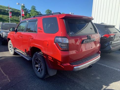 Used 2024 Toyota 4Runner TRD Off-Road Premium w/ Off Road Premium Plus Package AWD/4WD image 5