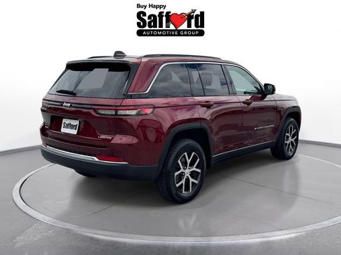 Used 2025 Jeep Grand Cherokee Limited AWD/4WD image 8