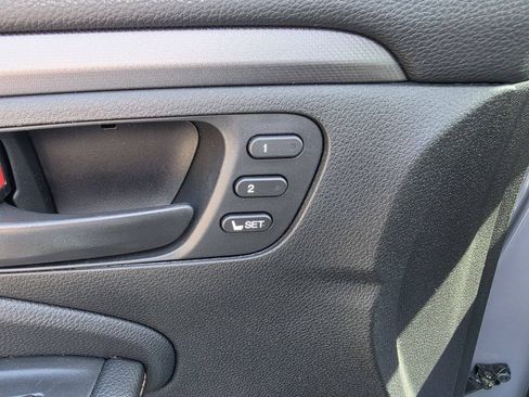 Used 2022 Honda Pilot TrailSport image 23