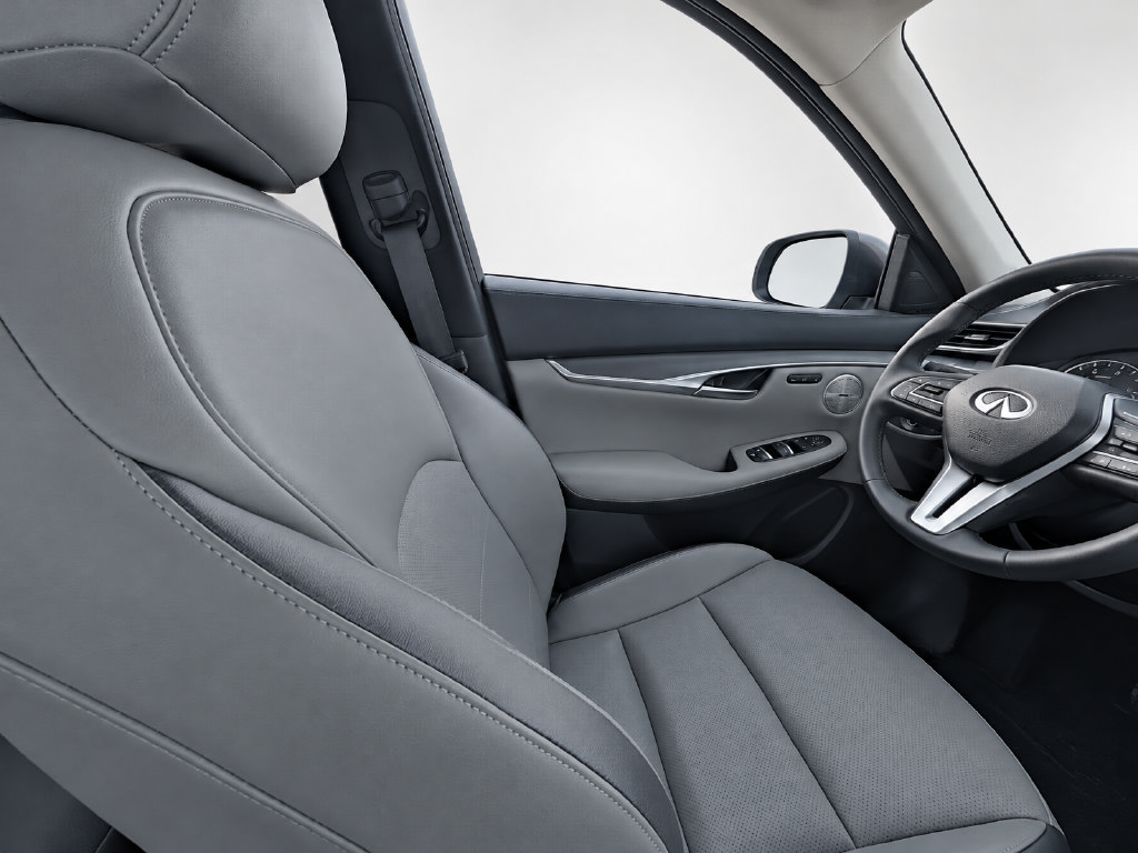 Certified 2023 INFINITI QX50 Luxe AWD/4WD image 16
