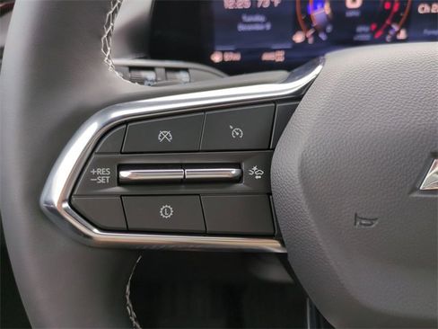 New 2026 Chevrolet Traverse Z71 w/ Driver Confidence Package image 26