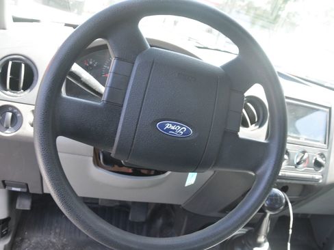 Used 2008 Ford F150 STX RWD image 26