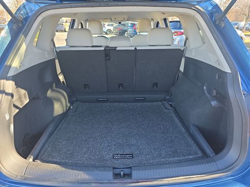 Used 2018 Volkswagen Tiguan SE image 13