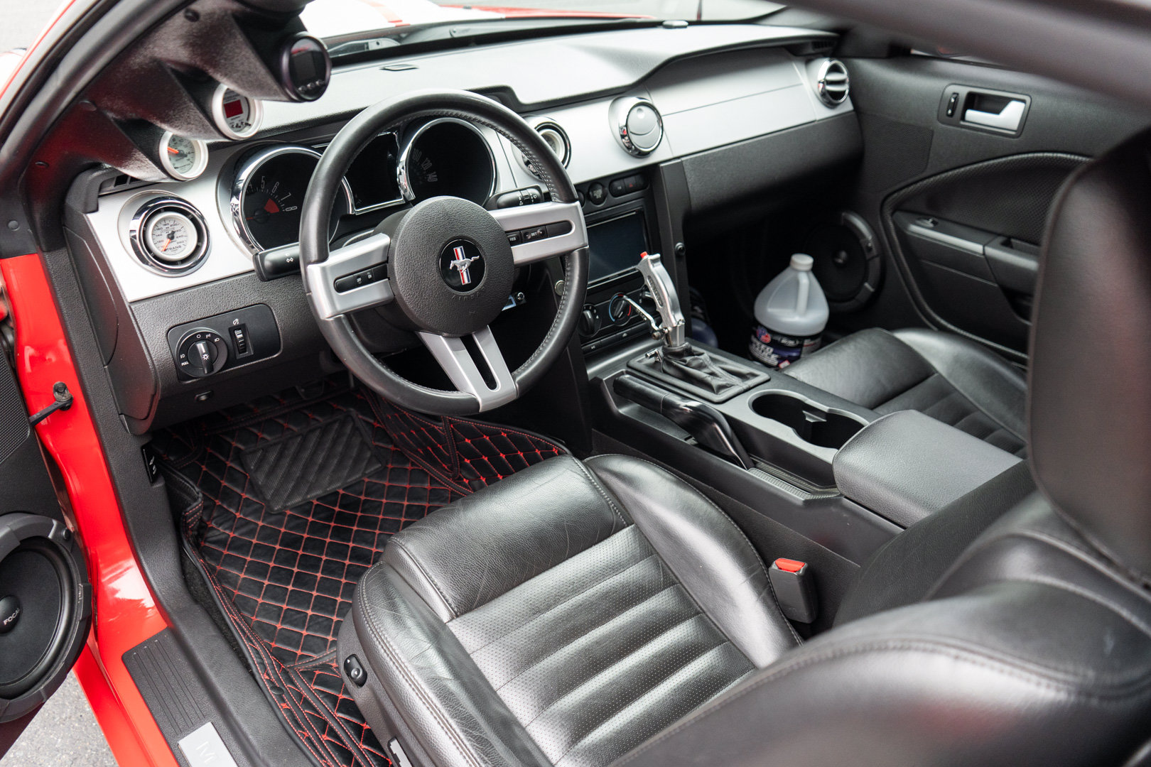 Used 2006 Ford Mustang GT RWD image 9
