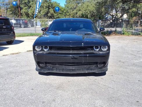 Used 2013 Dodge Challenger SRT8 w/ Harman Kardon Audio Group image 2