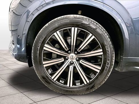 Used 2024 Volvo XC90 B6 Plus w/ Protection Package Premier AWD/4WD image 8