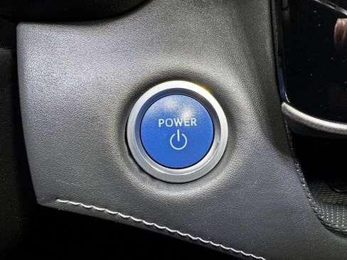 Used 2021 Toyota Highlander Limited AWD/4WD image 31