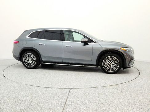 Certified 2023 Mercedes-Benz EQS 580 4MATIC SUV image 4