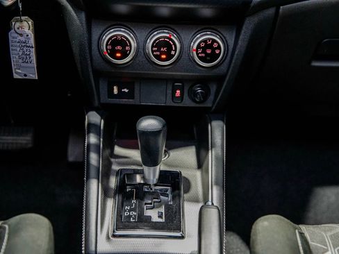 Used 2021 Mitsubishi Outlander Sport SE image 12