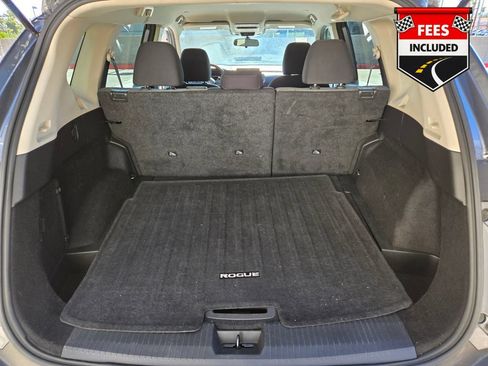 Used 2022 Nissan Rogue SV AWD/4WD image 18
