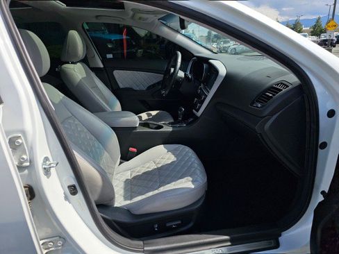 Used 2015 Kia Optima SX image 11