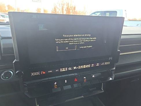 Used 2025 GMC Hummer EV 3X image 55