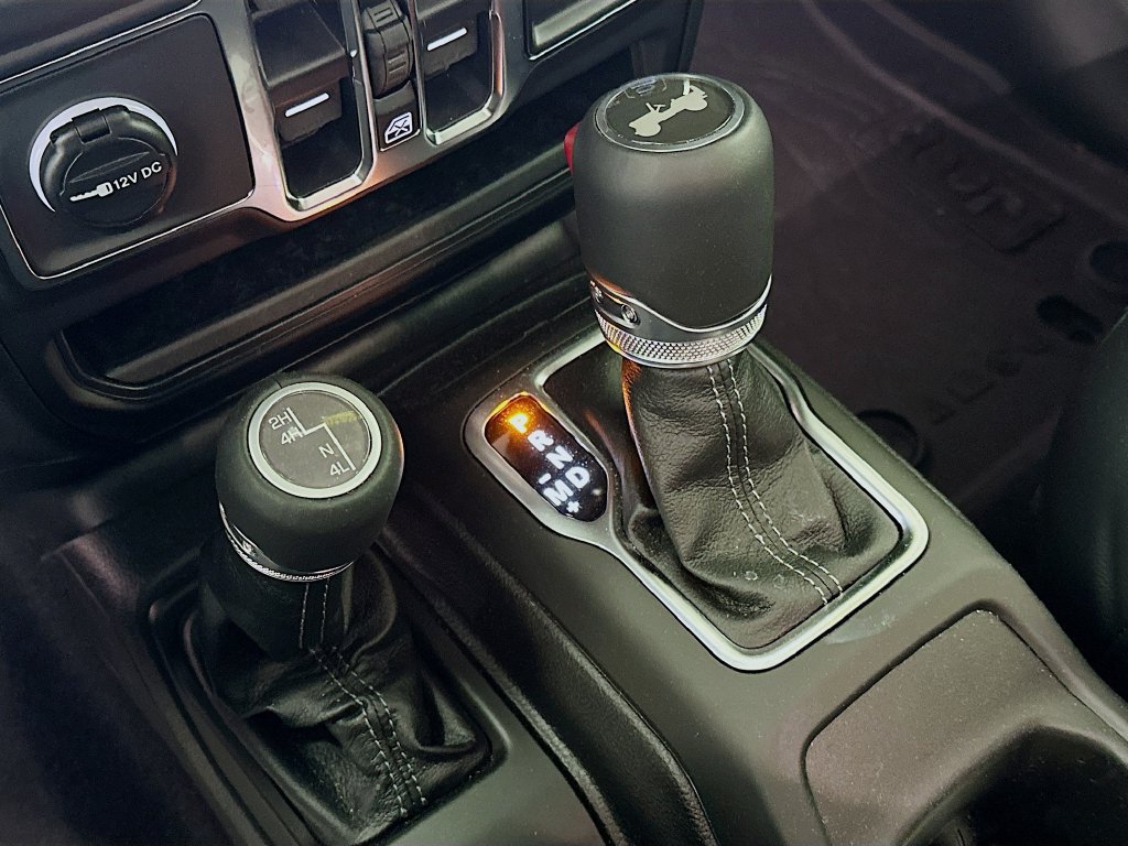 New 2026 Jeep Wrangler Unlimited Sahara AWD/4WD image 23