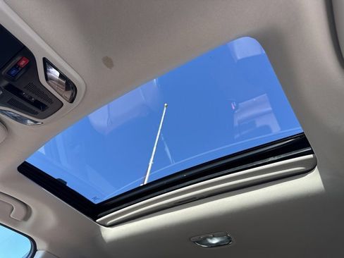 Used 2020 Subaru Outback Touring XT image 37