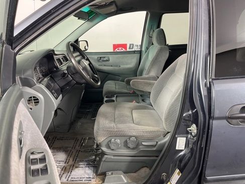 Used 2004 Honda Odyssey LX image 3