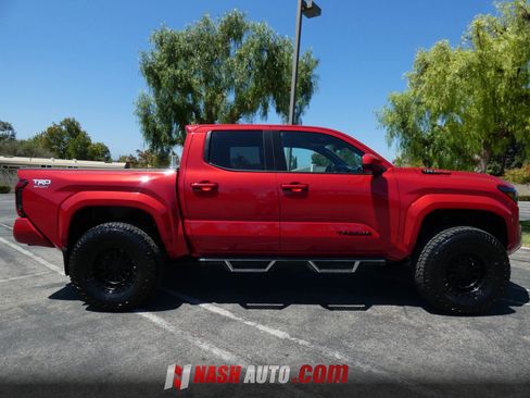 Used 2026 Toyota Tacoma TRD Sport RWD image 6
