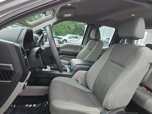 Used 2015 Ford F150 XL w/ Equipment Group 101A Mid AWD/4WD image 12