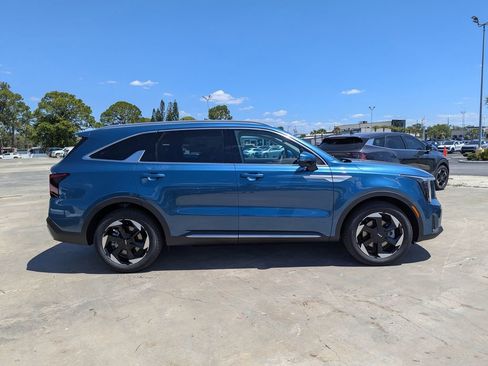 New 2026 Kia Sorento EX AWD/4WD image 9