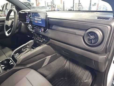 New 2026 Chevrolet Colorado W/T w/ WT Custom Package image 31