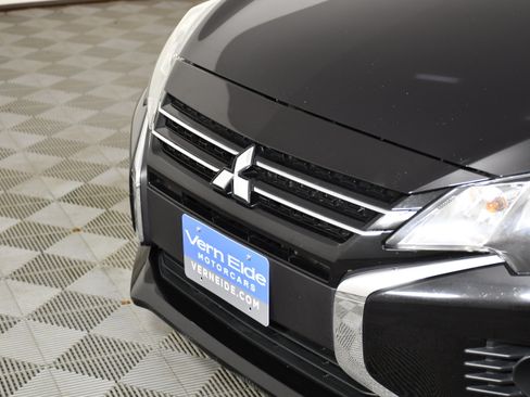 Used 2024 Mitsubishi Mirage ES FWD image 11