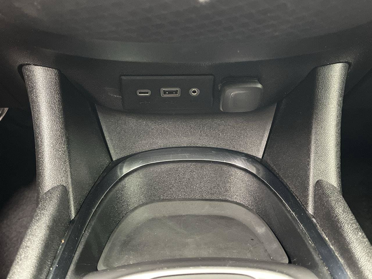Used 2023 Chevrolet Malibu LT FWD image 22