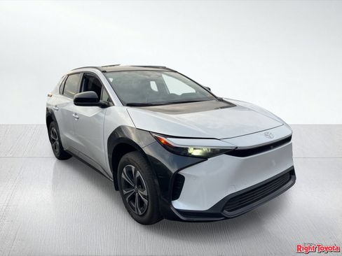 Certified 2024 Toyota bZ4X AWD w/ Weather Package image 5