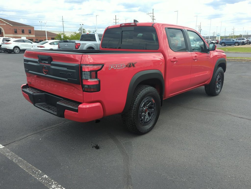 Used 2026 Nissan Frontier PRO-4X AWD/4WD image 8