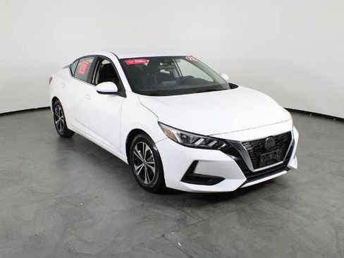 Certified 2022 Nissan Sentra SV FWD image 5