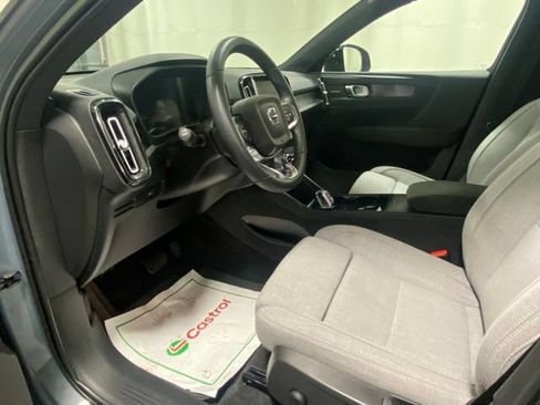 Used 2023 Volvo XC40 Recharge Ultimate AWD/4WD image 10