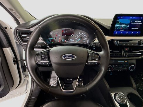Used 2022 Ford Escape SEL FWD image 13