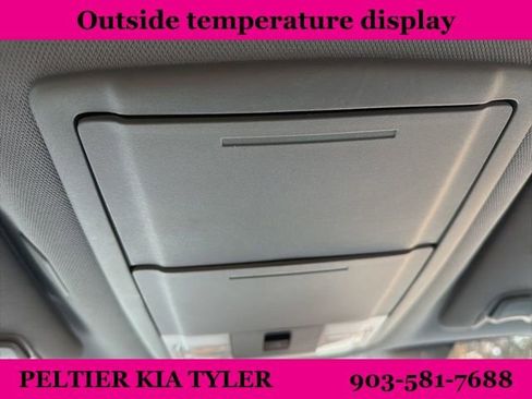 Used 2013 Ford F150 XLT w/ Luxury Equipment Group image 25