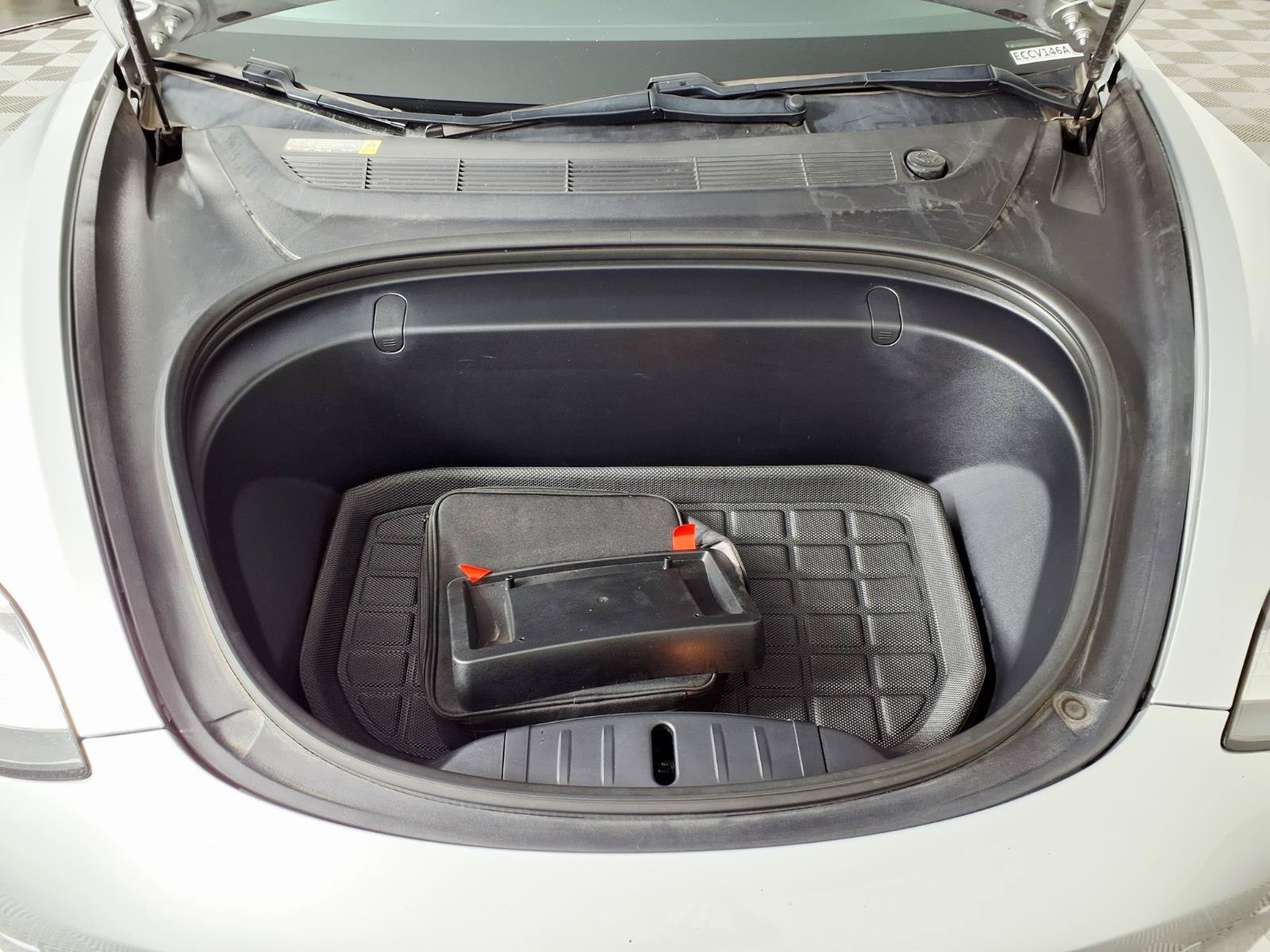 Used 2018 Tesla Model 3 RWD image 24