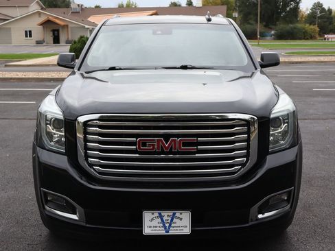 Used 2018 GMC Yukon SLT w/ Premium Edition image 12