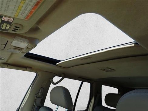 Used 2001 INFINITI QX4 Luxury image 13