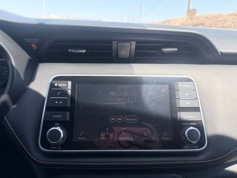 Certified 2019 Nissan Kicks SR w/ SR Premium Package FWD image 15