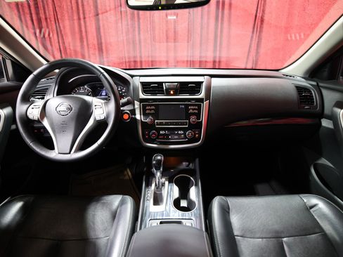 Used 2018 Nissan Altima 2.5 SL image 15