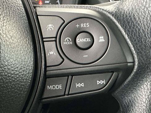 Certified 2025 Toyota Corolla Cross AWD Hybrid image 27