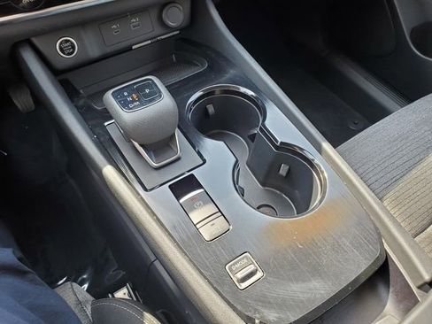 Certified 2023 Nissan Rogue SV FWD image 20