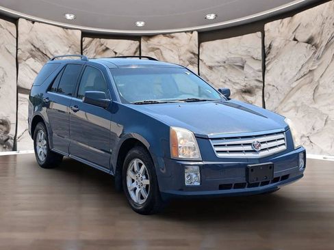 Used 2009 Cadillac SRX AWD w/ Third Row Seating Package image 18