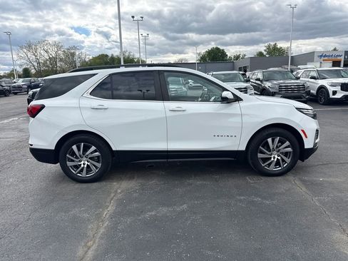 Used 2022 Chevrolet Equinox LT AWD/4WD image 7