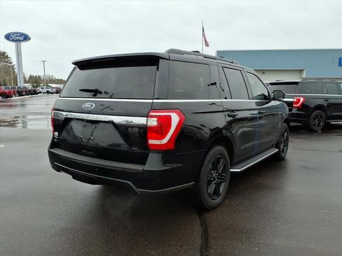 Used 2020 Ford Expedition XLT w/ Equipment Group 202A image 6