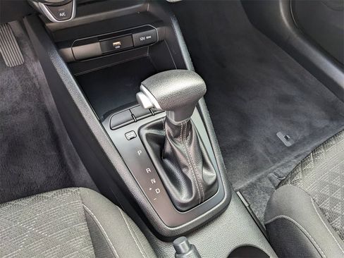 Used 2023 Kia Rio S image 26
