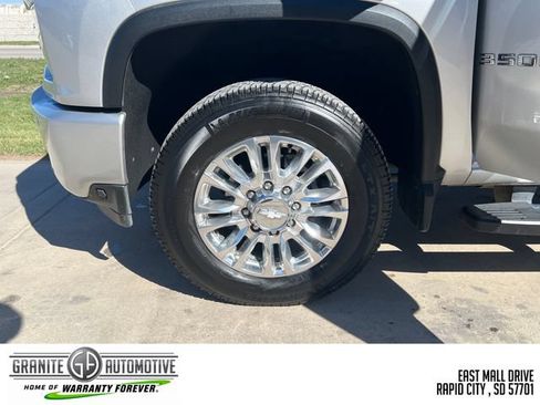 Used 2020 Chevrolet Silverado 3500 High Country AWD/4WD image 26