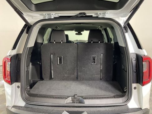 Used 2023 GMC Acadia AT4 w/ Technology Package image 23