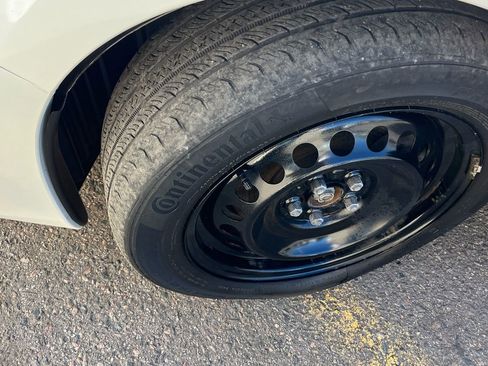 Used 2019 Subaru Impreza 2.0i w/ Eyesight image 21