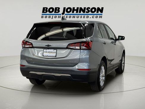 Used 2023 Chevrolet Equinox LT AWD/4WD image 9