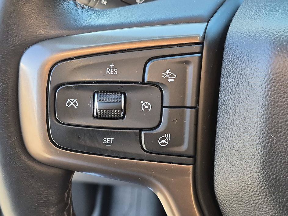 Used 2022 Chevrolet Silverado 1500 High Country AWD/4WD image 17